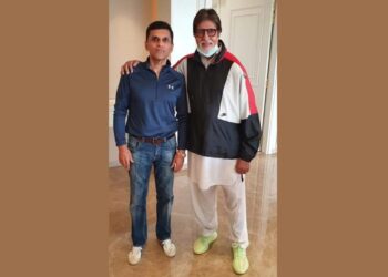 Megastar Amitabh Bachchan's cameo in Bollywood producer Anand Pandit's Gujarati film!